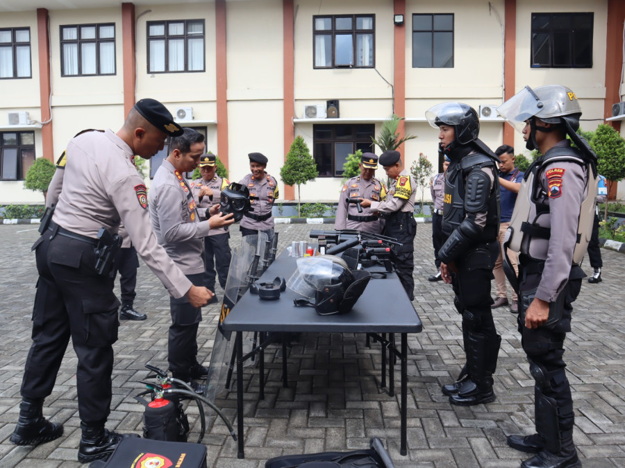 Polres Temanggung Cek Alsus dan Personel Samapta