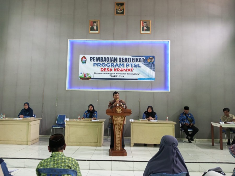 Pembagian Sertifikat Tanah Progam PTSL 2024