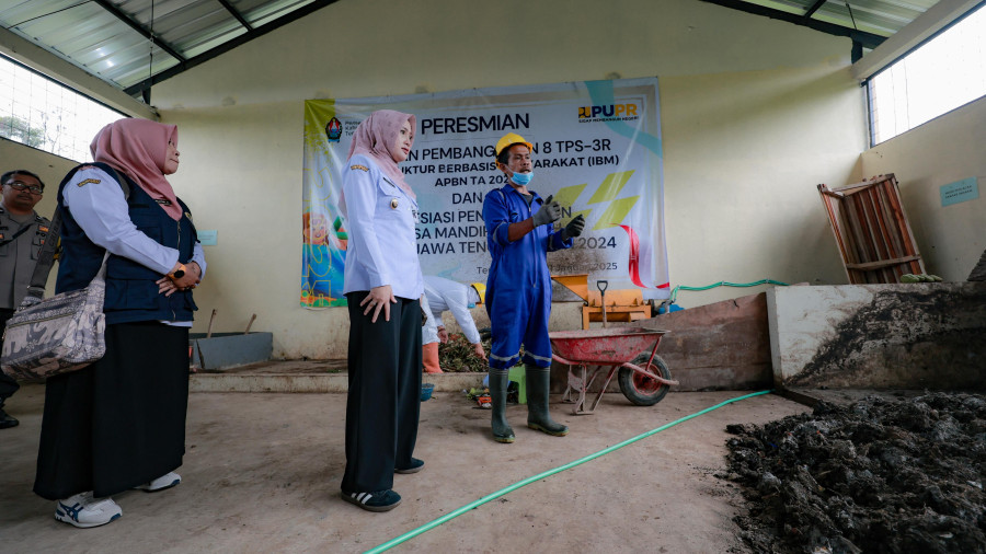 Wabup Nadia Dorong Pengelolaan Sampah Mandiri di Tingkat Desa