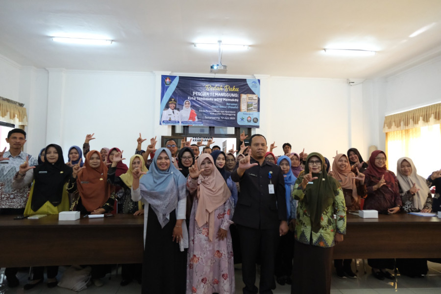 Bedah Buku “Pesona Temanggung” Angkat Identitas Daerah dan Kearifan Lokal