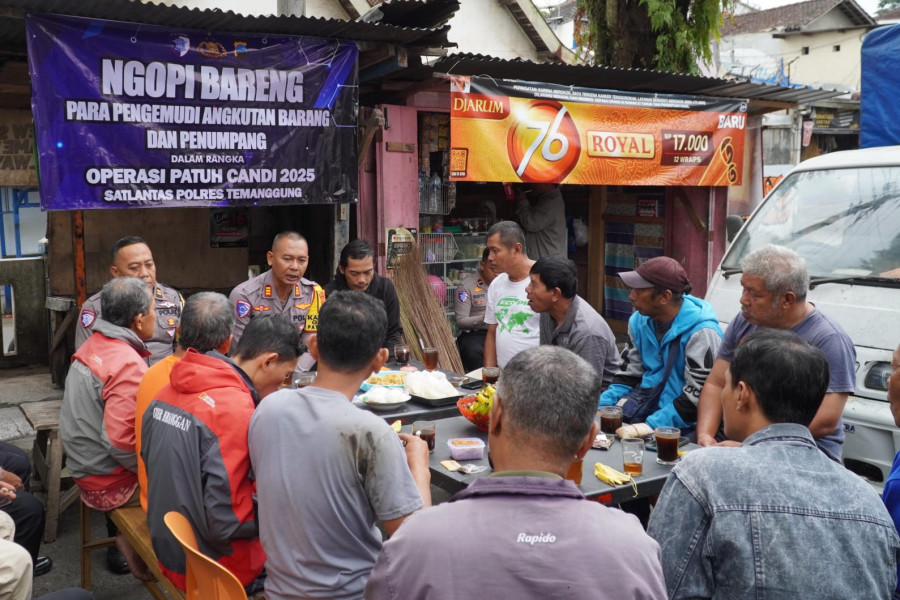 'Ngopi Bareng' Sarana Satlantas Polres Temanggung Sosialisasi Keselamatan