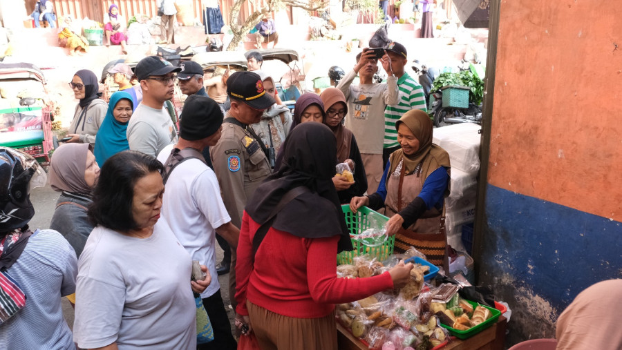 Tegakkan Perda, Aktivitas Pasar Pagi Mulai Ditertibkan