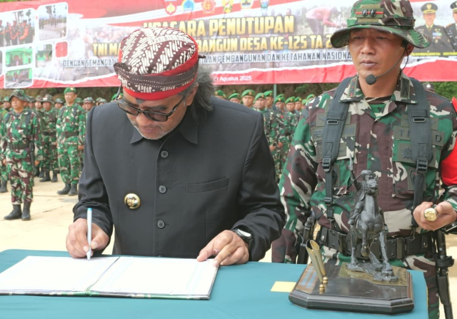 TMMD Reguler ke-125 Ditutup, Cor Beton Jalan Usaha Tani Belah Bukit