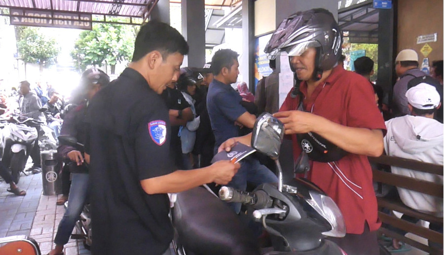 UPPD Temanggung Jemput Bola Selesaikan Target Pajak Kendaraan