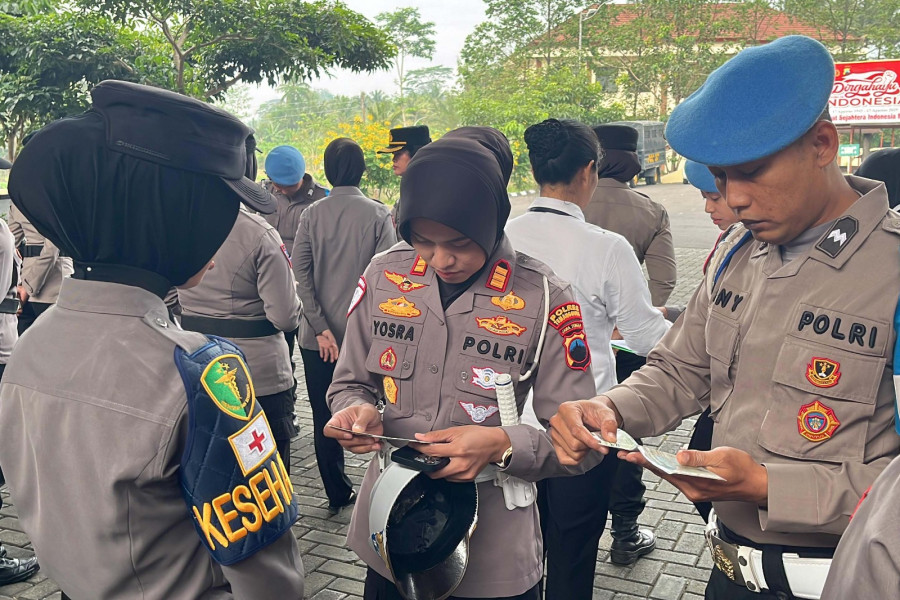 Tegakkan Gaktiblin, Polwan Polres Temanggung Jalani Pemeriksaan