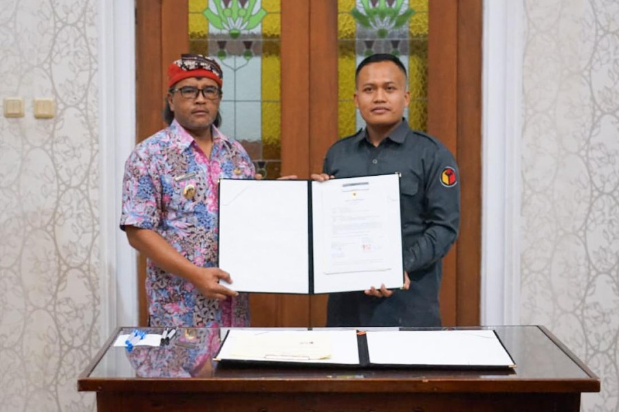 Pemkab dan Bawaslu Temanggung Kerjasama Pengelolaan Arsip dan Penyediaan Bahan Literasi