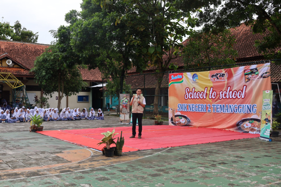 SMKN 2 Temanggung Jadi Tuan Rumah Program “eRTe FM Goes to School”