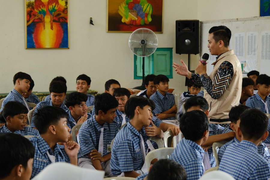 INCAKAP; Edukasi Pelajar Jadi Pengguna Internet yang Beretika dan Aman