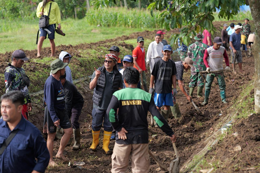Keren! 2.000 Warga 'Kepung' Irigasi Soropadan, Bupati Agus Setyawan: Demi Ketahanan Pangan
