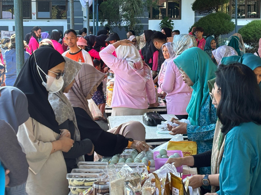GPM dan Gebyar PKK, Bantu Warga Penuhi Kebutuhan Lebaran
