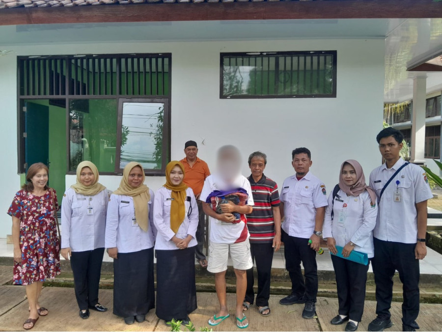 Tindak Lanjut Cepat, Penyandang Disabilitas Mental Asal Banyuurip Dirujuk ke Panti Lansia Jepara