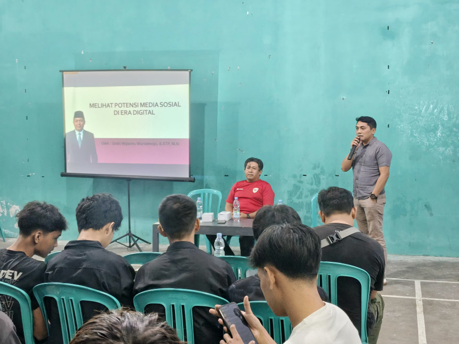 Maksimalkan Medsos, Karang Taruna Walsel Gelar Workshop Gandeng Dinkominfo