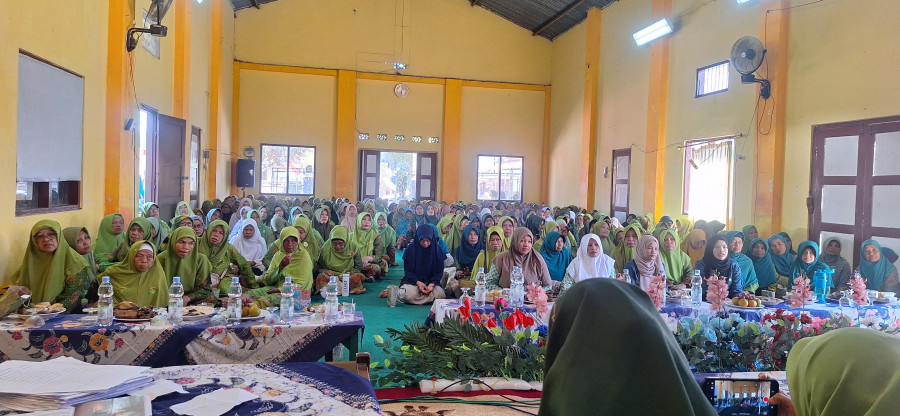 Kuatkan Silaturahmi dan Konsolidasi, PC Muslimat NU Temanggung Gelar Pembacaan Yassin Fadhilah
