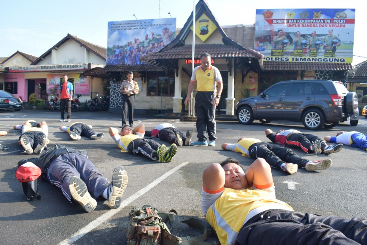 Puluhan Polisi Gendut Jalani Program Pengendalian Berat Badan