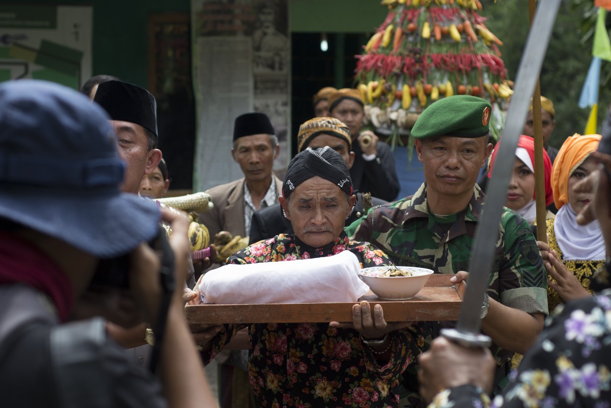 Kirab Laskar Surodipo Upaya Lestarikan Budaya Daerah