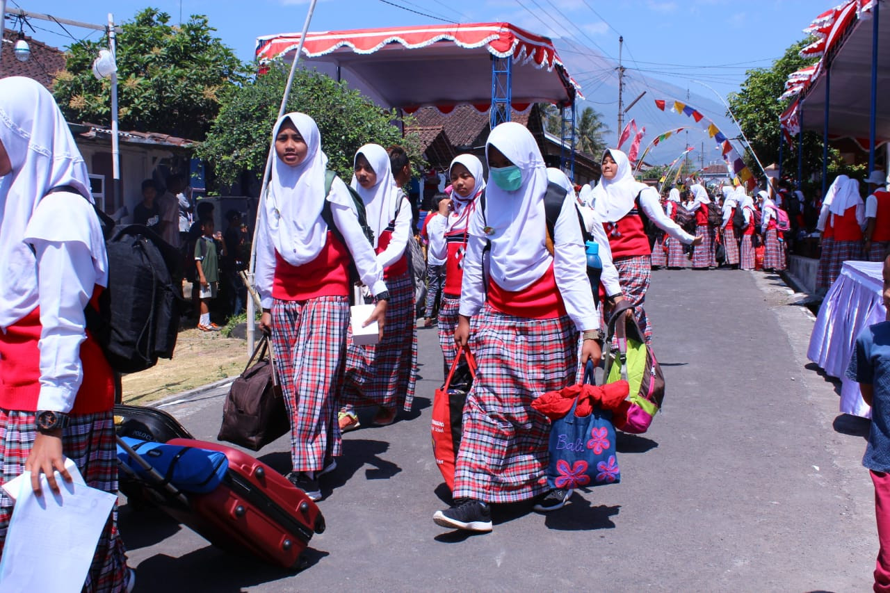 SMP N 2 Temanggung Kembali Adakan Kemah Bhakti Siswa 