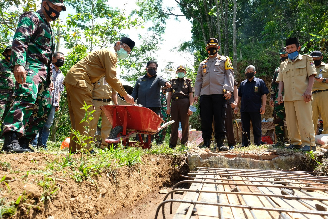 TMMD Sengkuyung Tahap III di Desa Jlegong Kecamatan Bejen