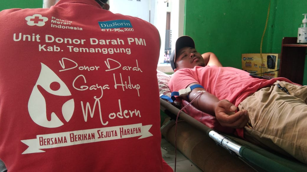 Warga Perum Aza Griya Antusias Ikuti Donor Darah