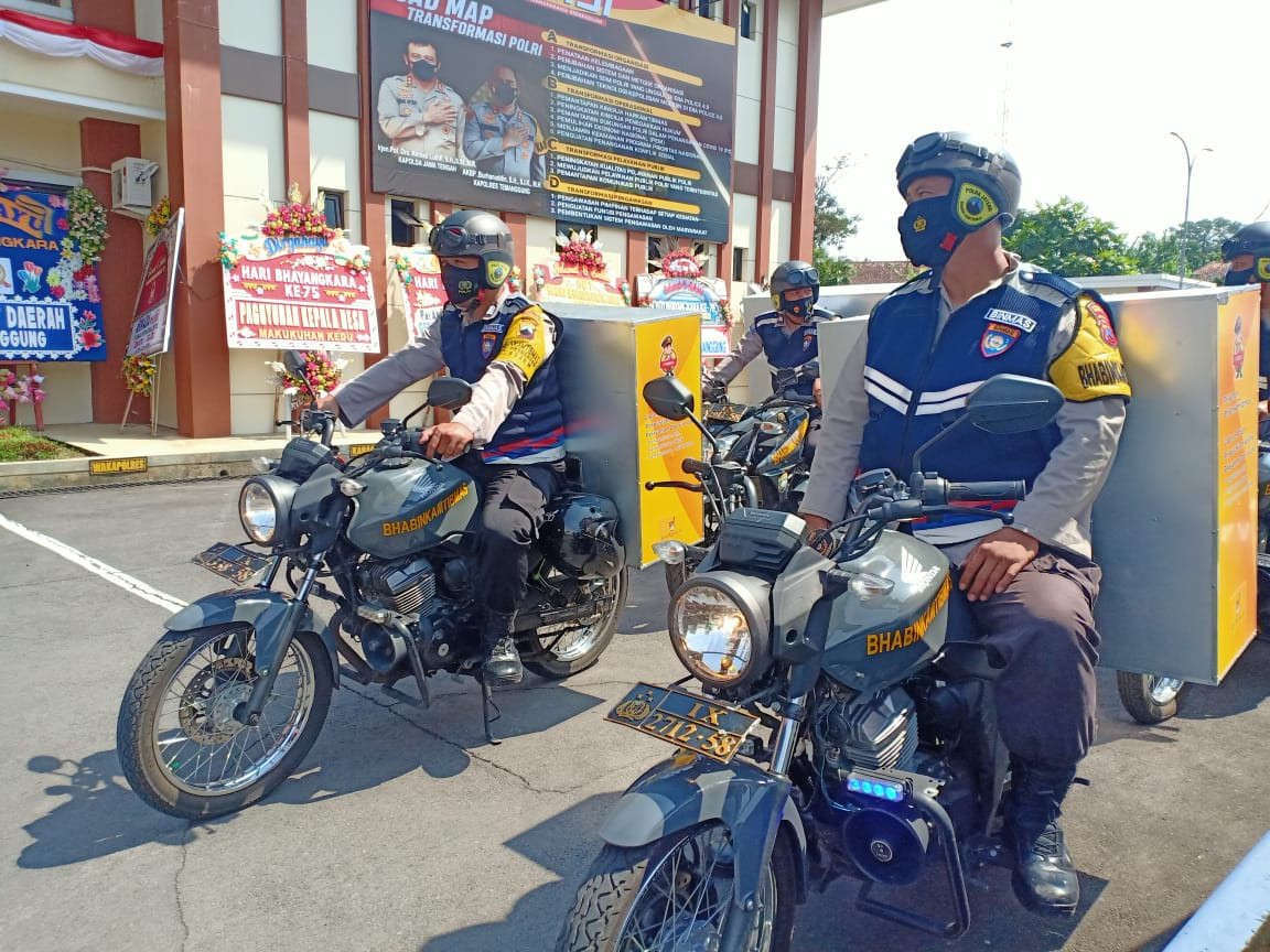 HUT Bhayangkara ke-75 Polres Temanggung Giatkan Gerakan Literasi