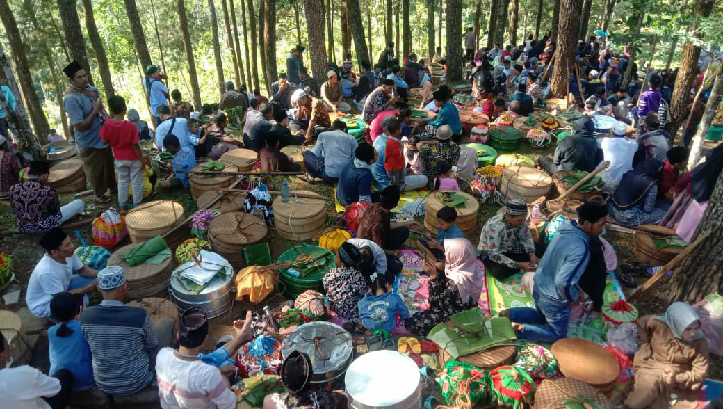 Tradisi Nyadran Suro di Makam Kiai Kramat, Berdoa Demi Kesejahteraan dan Ketentraman