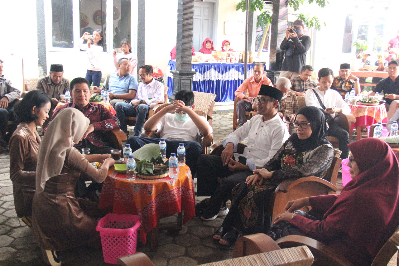 Jumat Ngopi, (Menuju Temanggung Bebas Sampah)