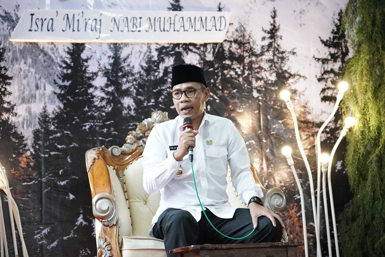 Bupati Hadiri Pengajian Israj Miraj di Ngluwing, Kemloko Tembarak