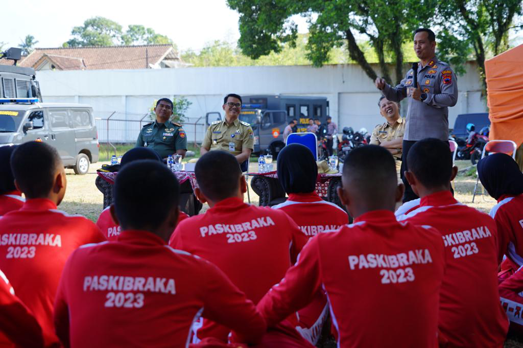 Wabup Berikan Semangat dan Motivasi kepada 52 Paskibraka Temanggung Terpilih