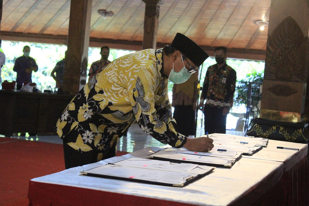 Bupati Lantik Empat Pejabat Pimpinan Tinggi Pratama