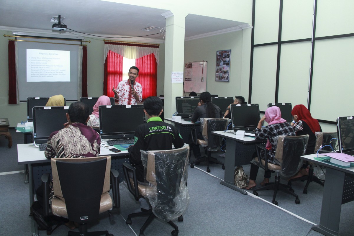 Hadapi Pilkada 2018 Dinkominfo Temanggung Adakan Workshop Penyiaran