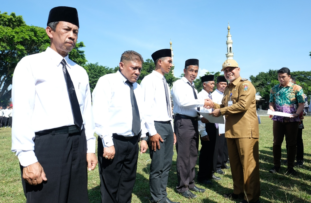 Pj. Bupati Kukuhkan 1766 Anggota BPD se-Temanggung Secara Serentak