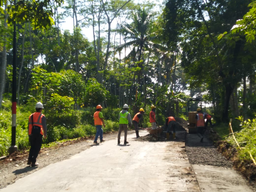 Pembangunan Infrastruktur Jalan Dukung Pertumbuhan Ekonomi Temanggung