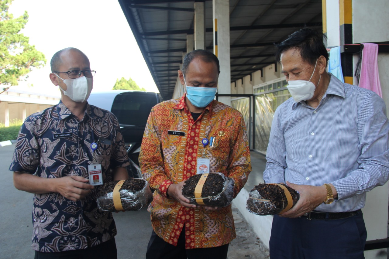 Pemkab Temanggung Terus Meminta Pabrikan Beli Tembakau Petani Sampai Habis