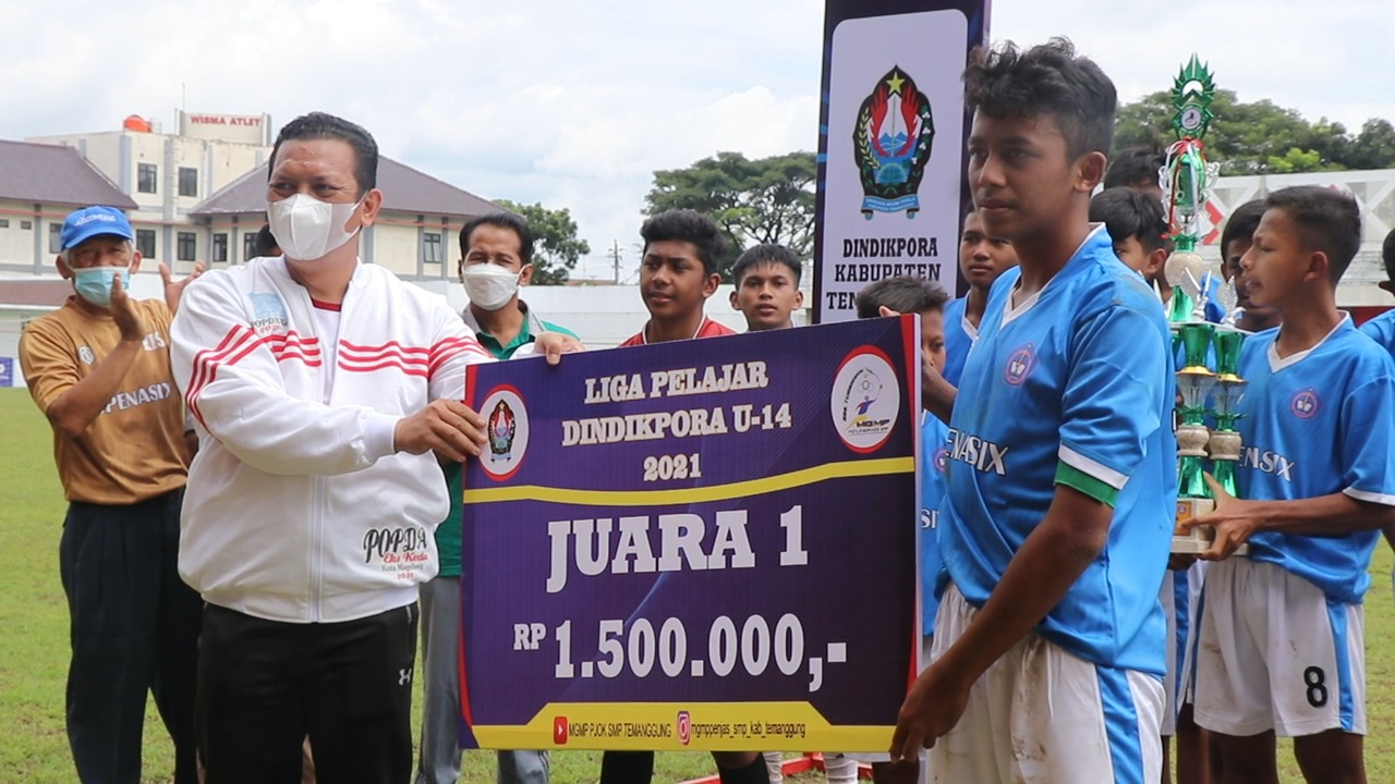 SMPN 6 Temanggung Juara Liga Pelajar Dindikpora U-14