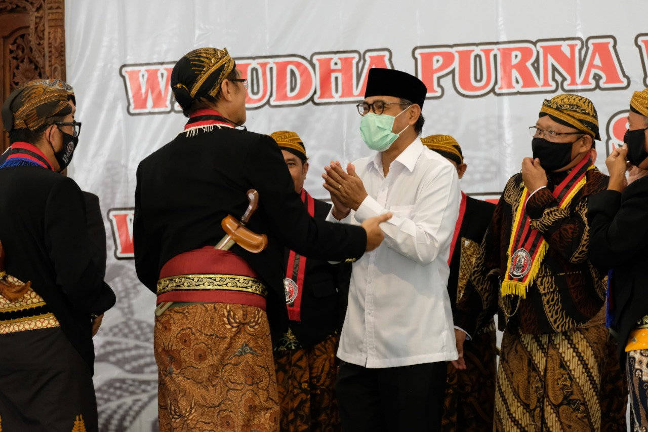 Permadani Gelar Wisuda Purna Wiyata