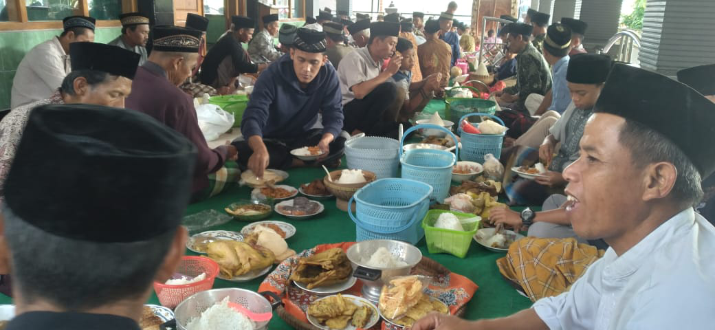 Warga Tanggung Gelar Ritual Sadranan Jelang Ramadan