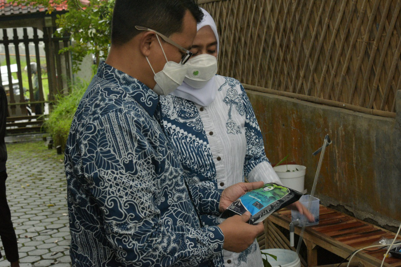 Kunjungi UMK Shibiru, Wabup Berharap Bisa Tembus Pasar Internasional