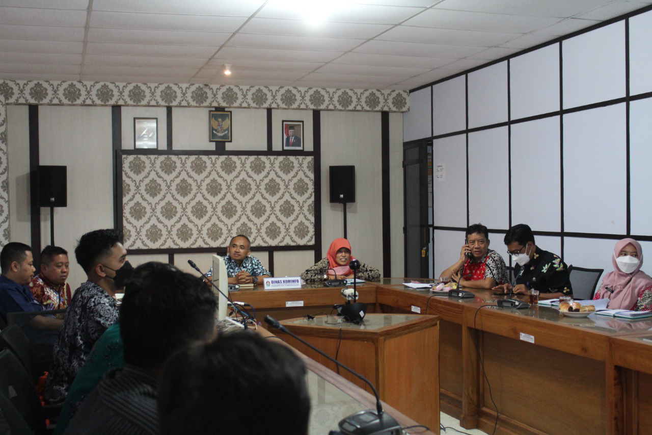 Dinkominfo Laksanakan Rapat Koordinasi Talkshow Sudut Pandang