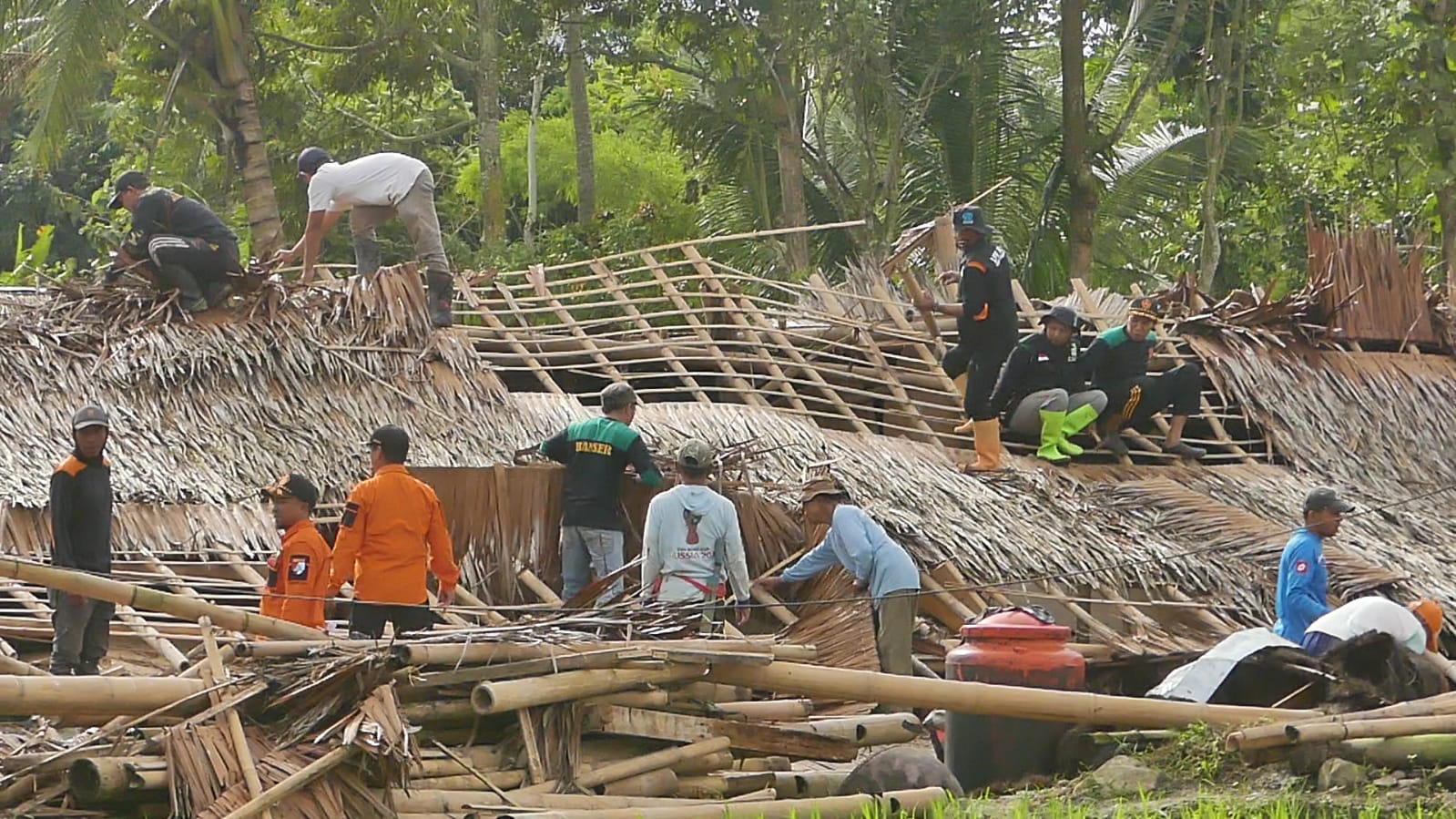 32 Rumah dan Ponpes Rusak Diterjang Angin Puting Beliung