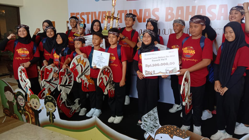 Temanggung Raih Juara 1 Lomba Tulis Cerkak Kategori Putri FTBI Tingkat Provinsi Jateng