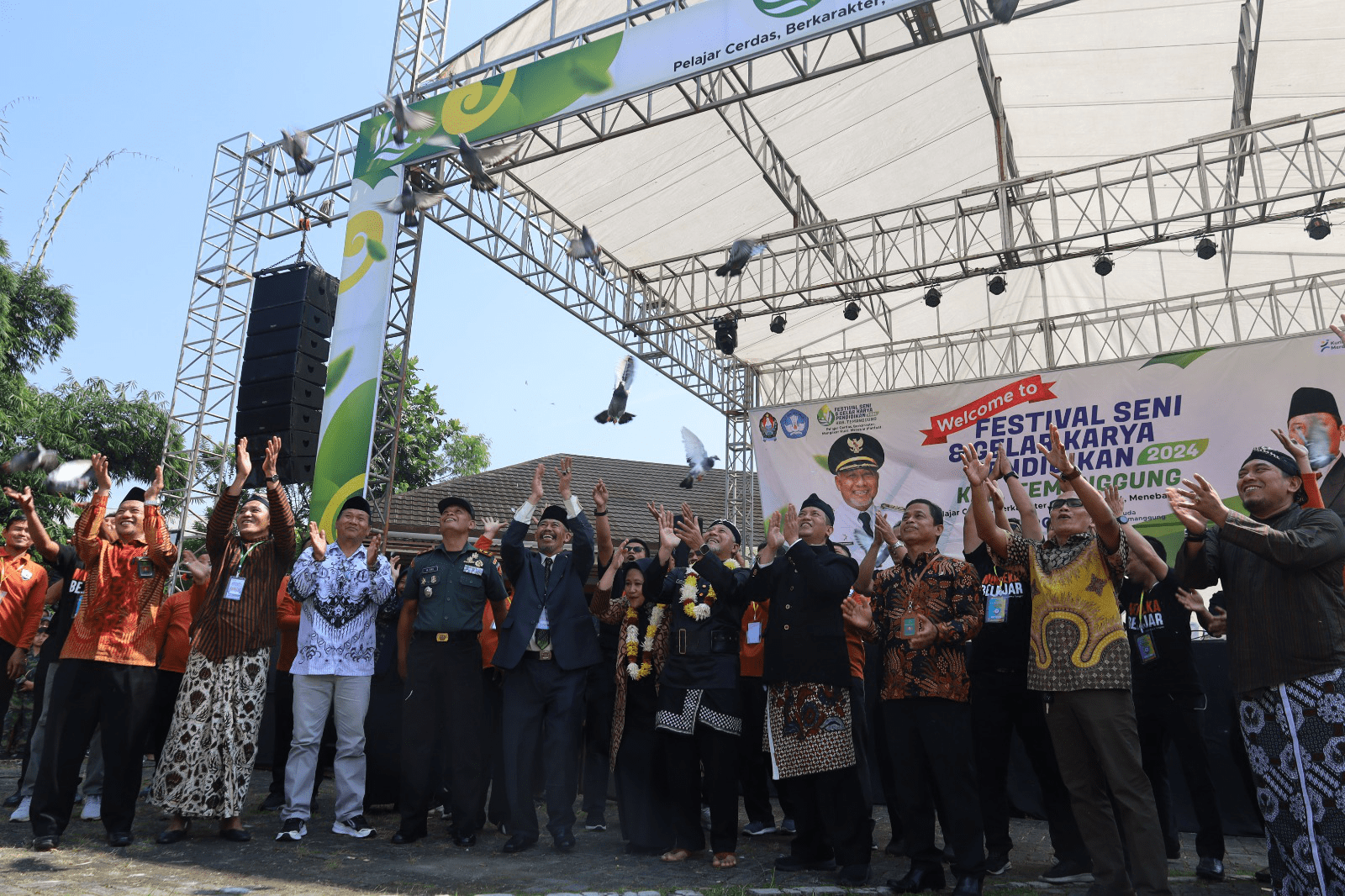 Hari Pertama Festival Seni dan Gelar Karya Kabupaten Temanggung 2024, Penuh Antusiasme Pengunjung