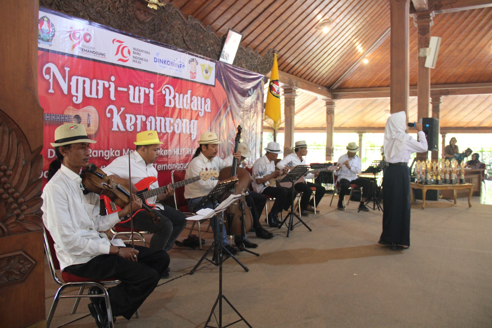 Pupuk Kecintaan pada Musik, Pemkab Gelar Lomba Bernyanyi Keroncong