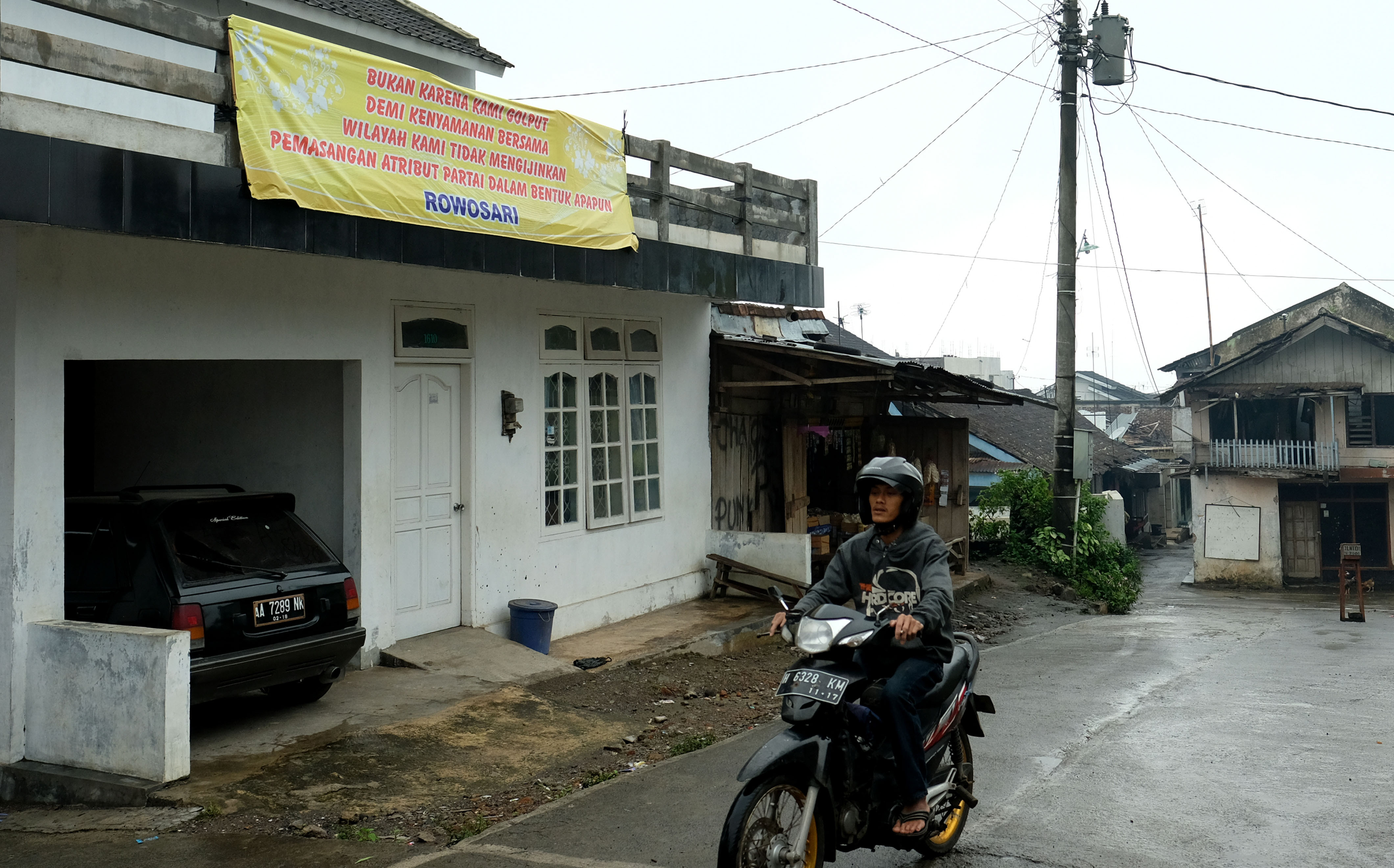 Dusun Rowosari Temanggung Sepakat Bebas Dari Atribut Partai