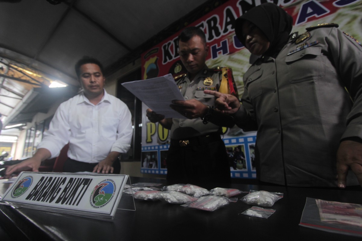 Polres Temanggung Amankan Tiga Pelaku Pengedar Narkoba dan Obat Terlarang 