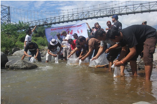 Peringati HPN 2018, Wartawan Temanggung Gelar Aksi Peduli Lingkungan