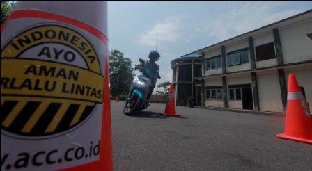 Tekan Angka Kecelakaan Internal Polda Jateng Adakan Pelatihan Safety Riding