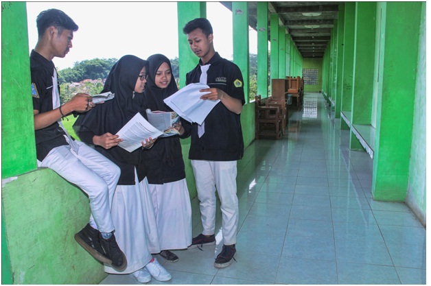 SMK Anwarussholichin Temanggung Selesai Laksanakan UNBK