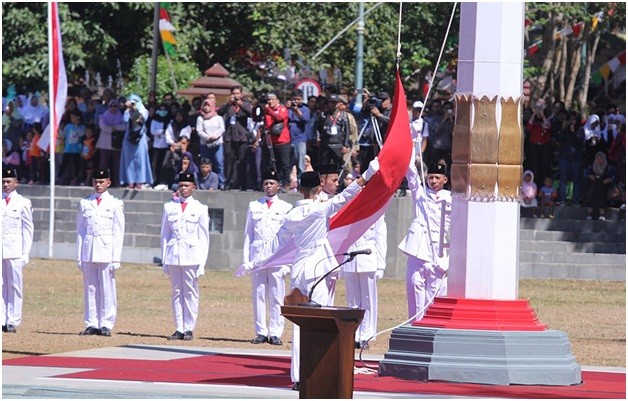 Upacara Hari Kemerdekaan Republik Indonesia ke-73 Berjalan Hidmat