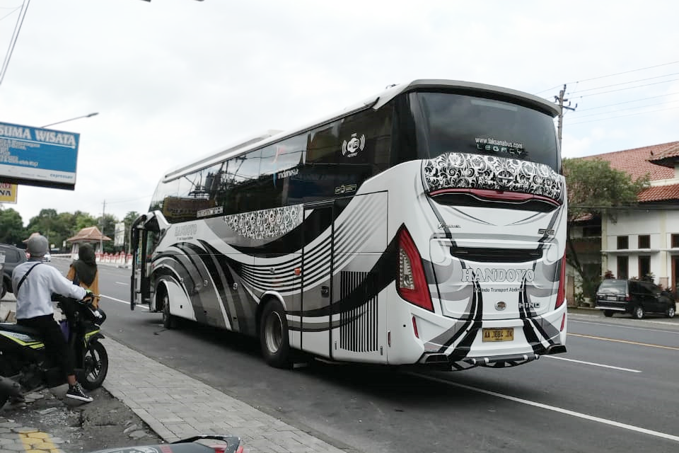 Musim Liburan, Bus AKAP ke Temanggung Ramai Penumpang